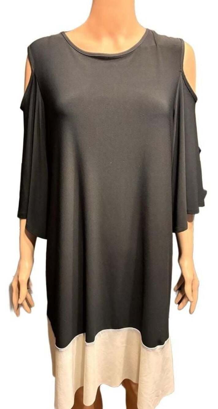 Tiana B. Black and White Open Shoulder Dress Size 16